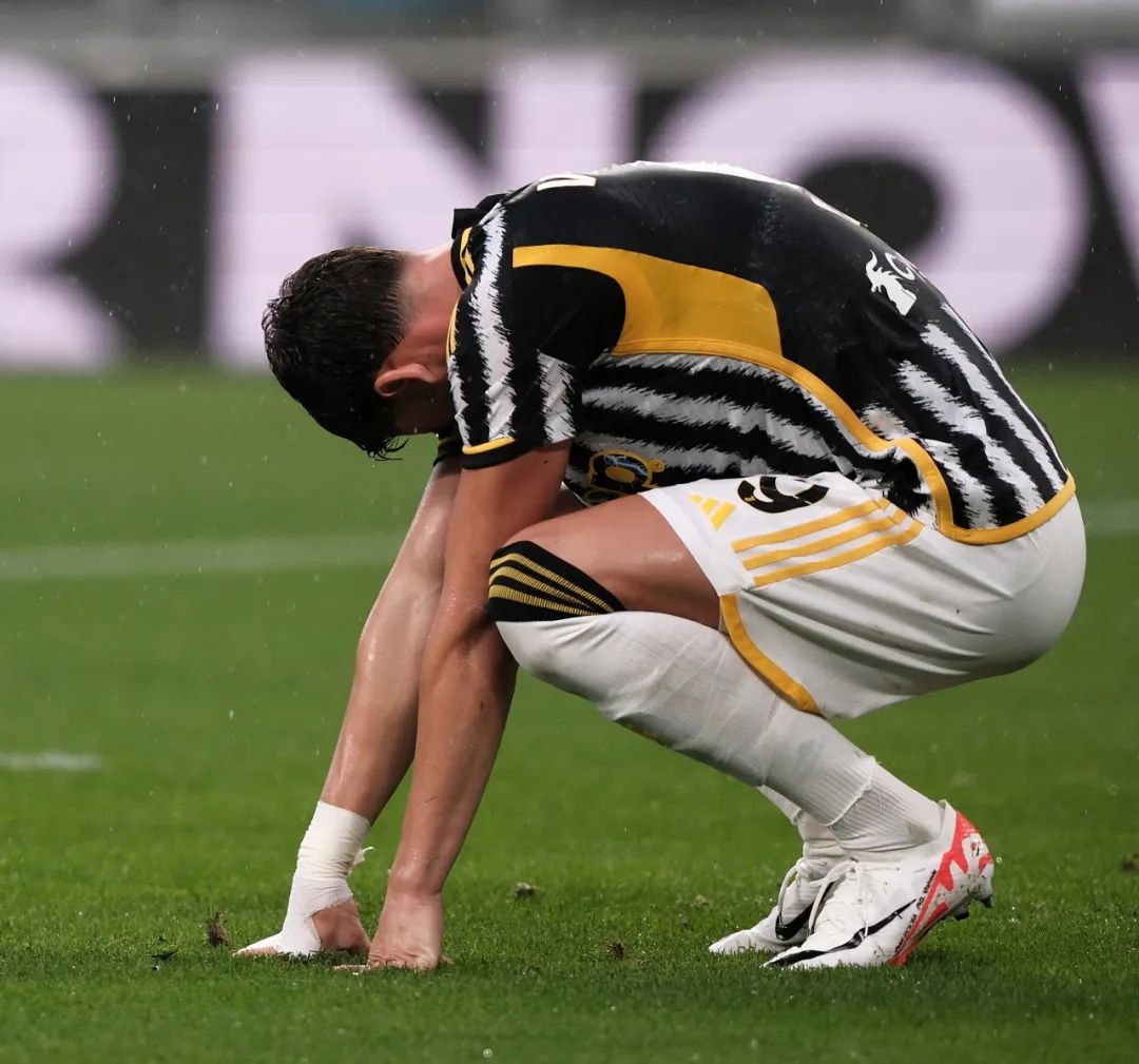 历频繁出现 历频繁出现