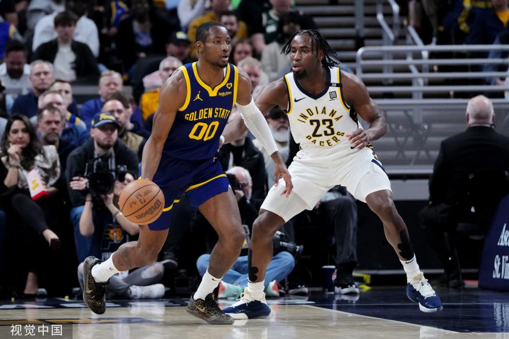 莫雷诺在采 莫雷诺在采